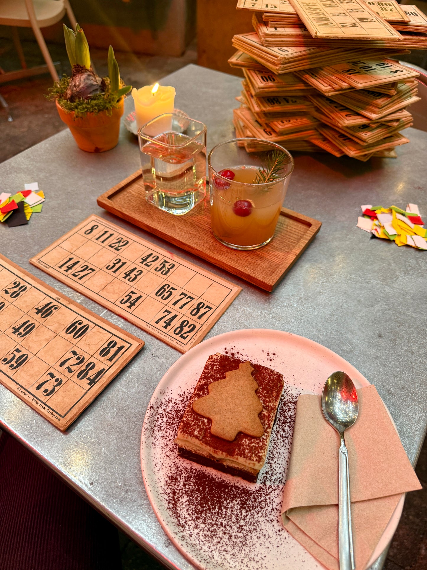 Julebanko Torsdag d. 11/12 kl. 19-21 🎄🎁🍰