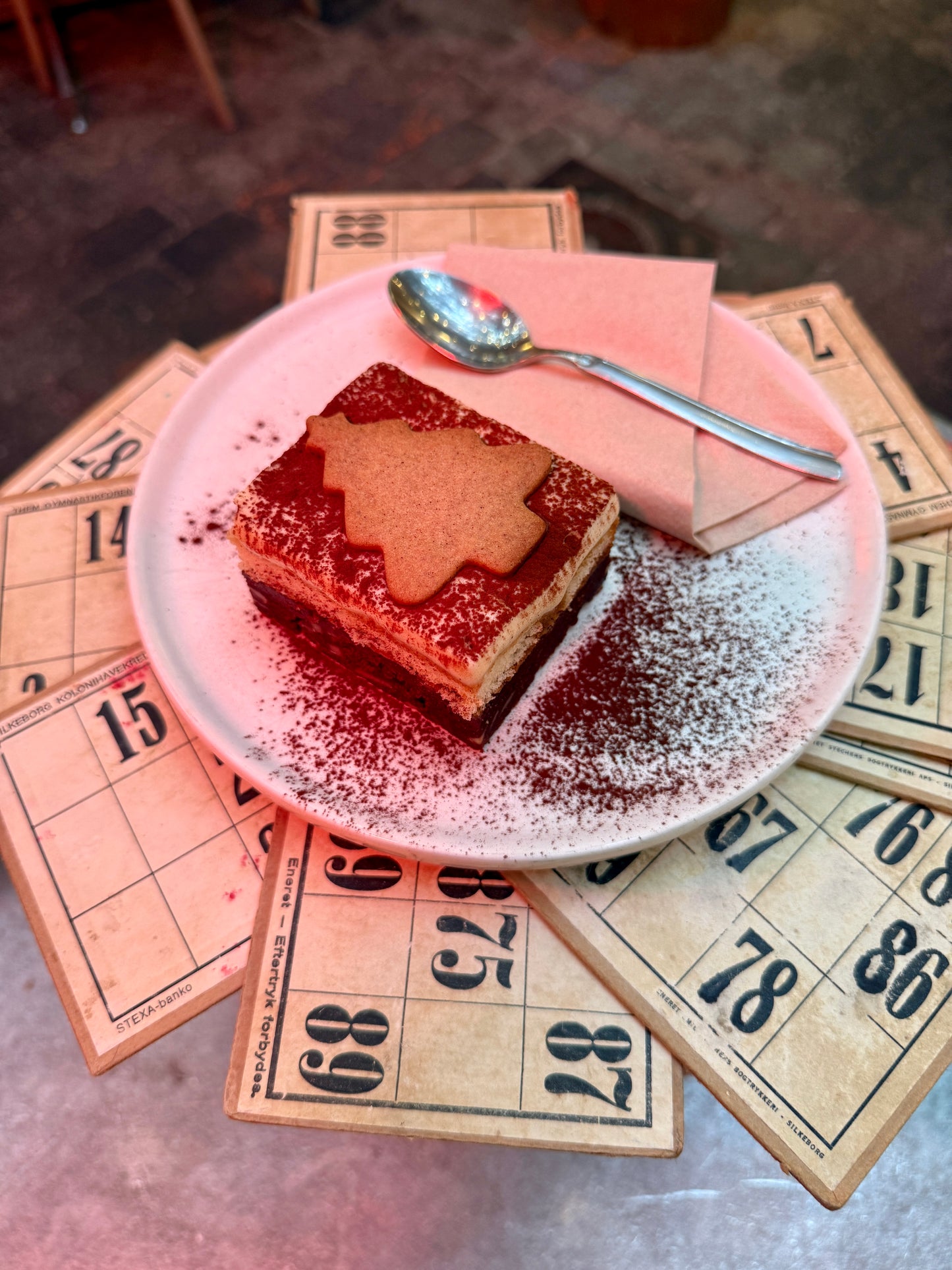 Julebanko Torsdag d. 11/12 kl. 19-21 🎄🎁🍰